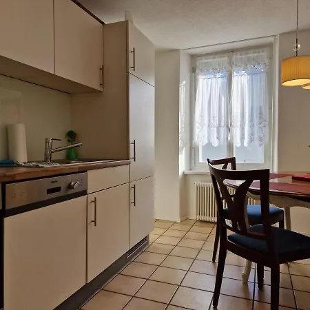 Apartment Bastis Family