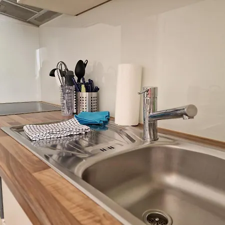Bastis Family Apartment *